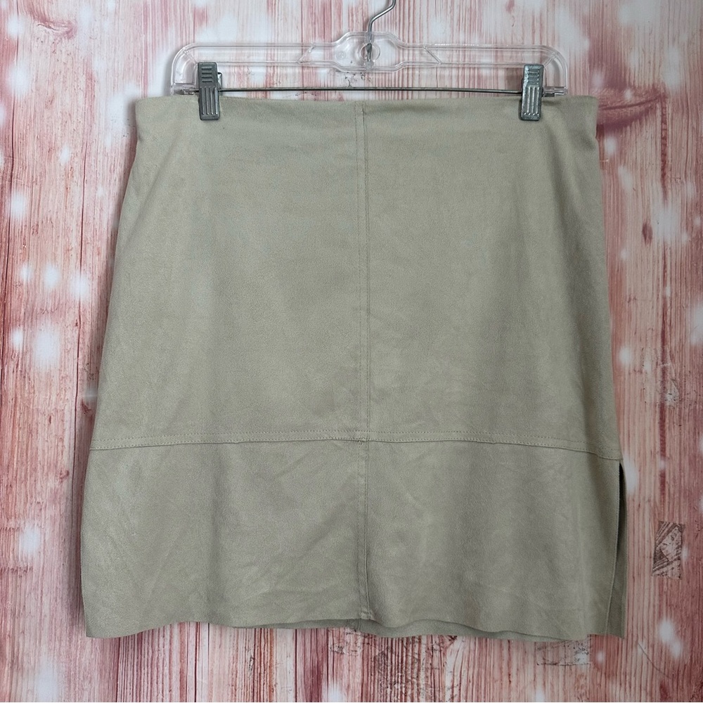 Max Studio Vintage Y2K Taupe Microsuede Mini Skirt Size M